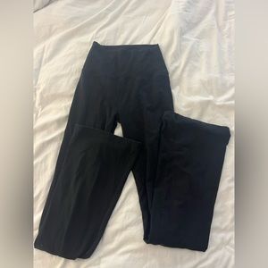 Aerie Black flare yoga pants leggings ; Black ; Small Long